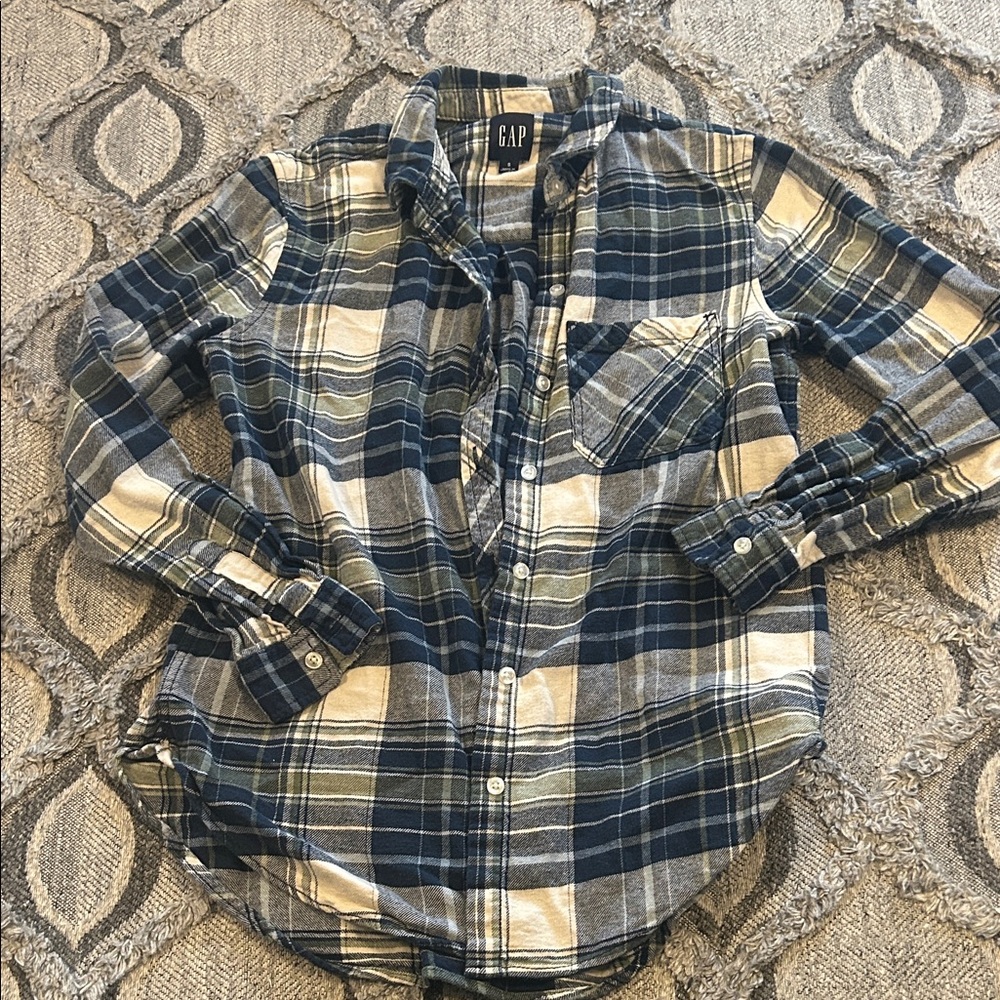 GAP Navy Checkered plaid flannel button down Shirt